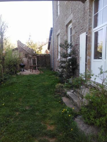 Charming Old School Set In Quiet Beautiful Village