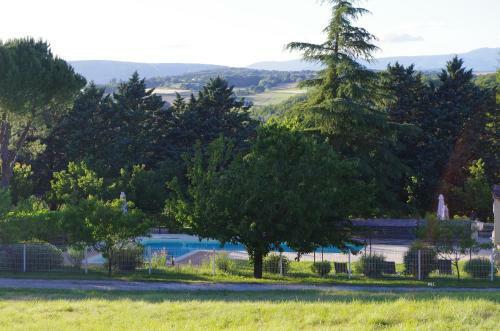 Les Demeures Du Clos B&B