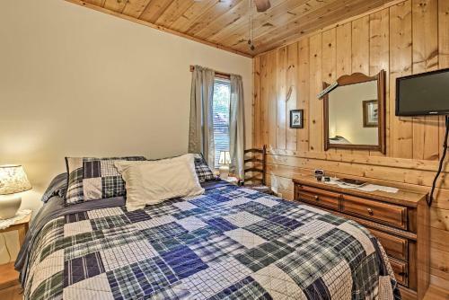 Waterfront Mercer Cabin With Wraparound Porch!
