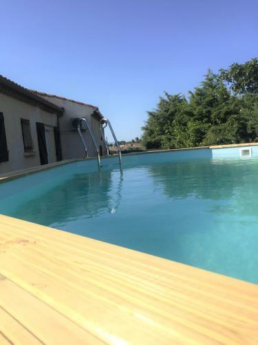 Le G�te Des Moulins