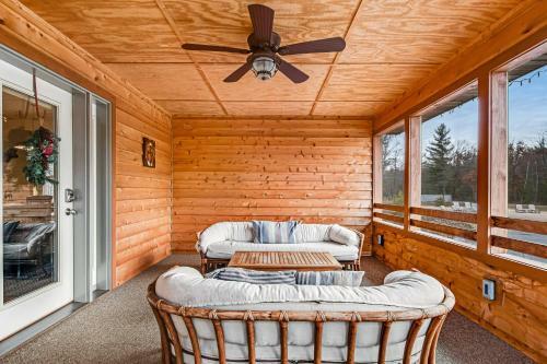 Luxe Lodge & Cabins