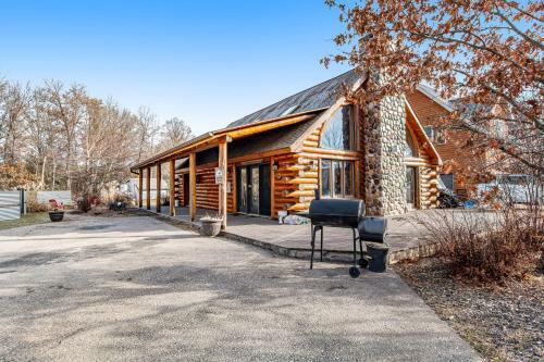 Luxe Lodge & Cabins