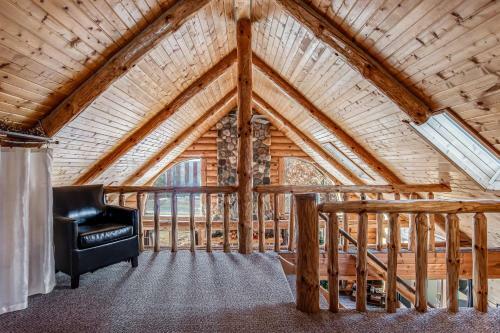 Luxe Lodge & Cabins