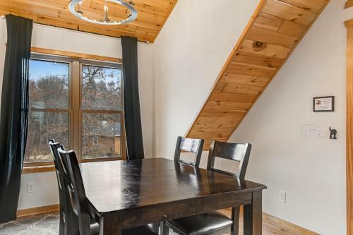 Luxe Lodge & Cabins