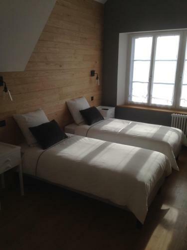 Hostal Chambres D'h�tes Saint Jean