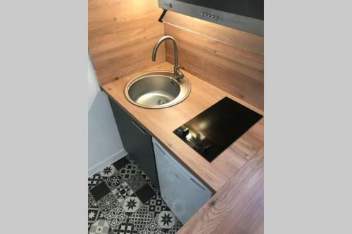 Apartamento Le Studio Du Donjon Au Bord De La S�vre...