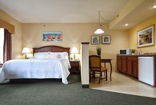Hotel Four Seasons Island Resort