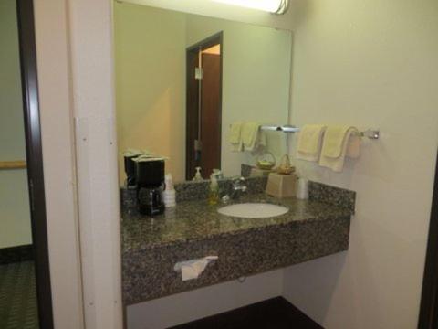 Motel North Park Inn & Suites