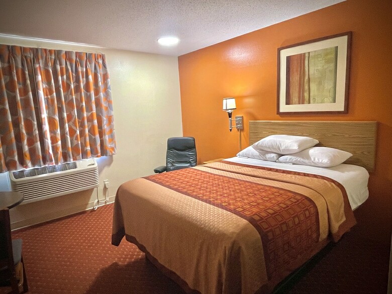 Hotel Sibley Inn