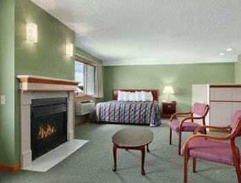 Hotel Days Inn & Suites Des Moines Airport