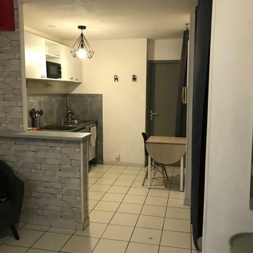 Apartamento Studio Triangle Ar�ne Gare Maison Carr�e Placette