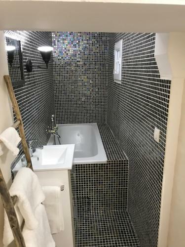 Apartamento Appartements Nimes
