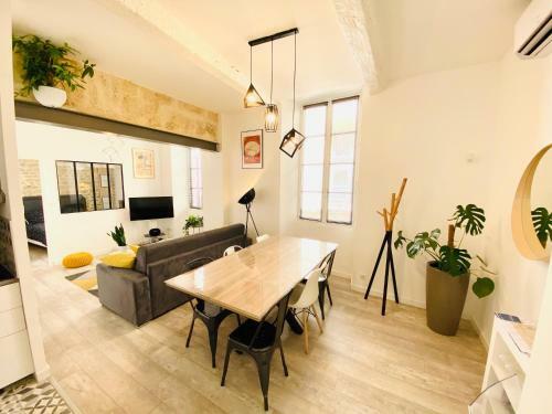 Apartamentos Feel@home Nemausus � Le 4 �