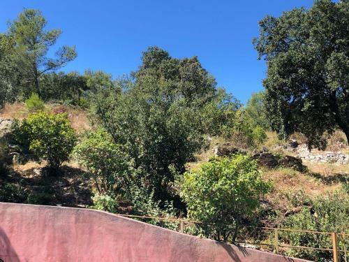 Jolie Annexe Du Mas Dans Le C?ur de La Garrigue N�moise