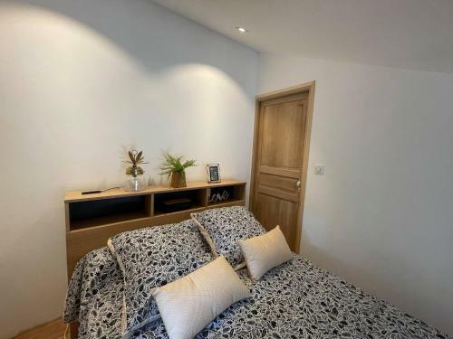Jolie Annexe Du Mas Dans Le C?ur de La Garrigue N�moise
