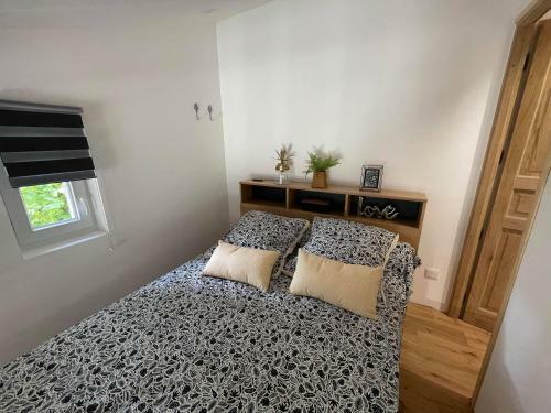Jolie Annexe Du Mas Dans Le C?ur de La Garrigue N�moise