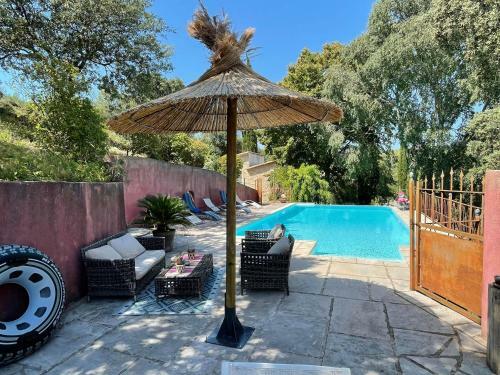 Jolie Annexe Du Mas Dans Le C?ur de La Garrigue N�moise