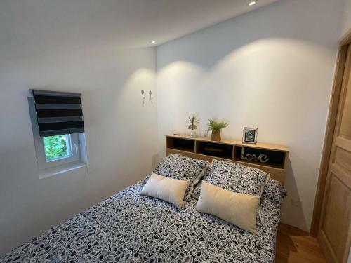Jolie Annexe Du Mas Dans Le C?ur de La Garrigue N�moise