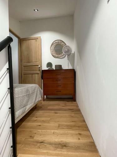 Jolie Annexe Du Mas Dans Le C?ur de La Garrigue N�moise