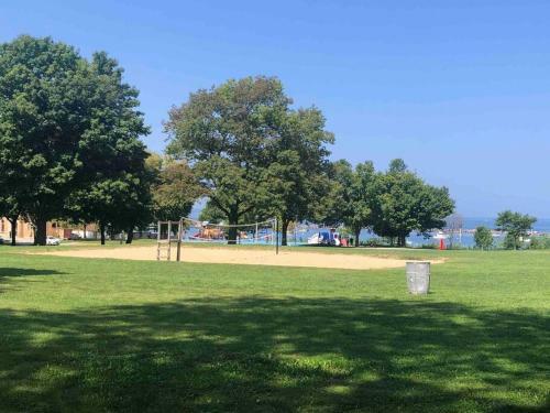 Bay View -lake View- Classic Look New Construction