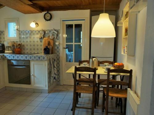 Maison L'herbaudi�re, 5 Pi�ces, 8 Personnes - Fr-1-224b-6