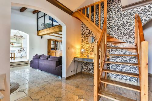 Grande Maison Avec Piscine