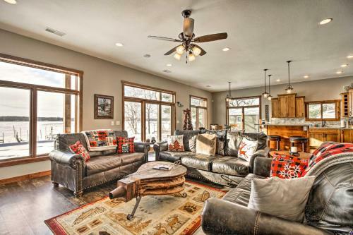 Lakefront Cabin With Fire Pit About 5 Mi To Siren!