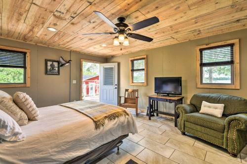 Lakefront Solon Springs Cabin With Private Dock!