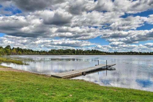 Lakefront Solon Springs Cabin With Private Dock!
