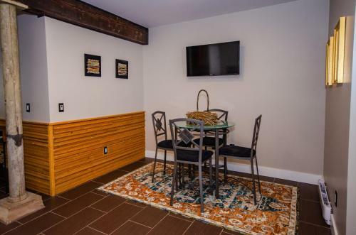 Hotel Tobacco Warehouse Inn