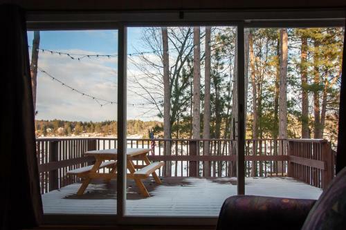 Pineridge Hideaway