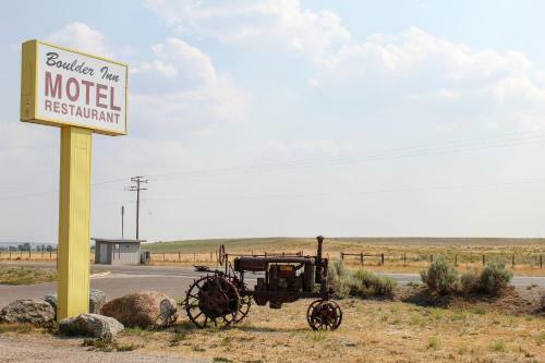 Posada Boulder Inn