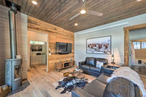 Luxury Mountainside Chalet With Stunning Views