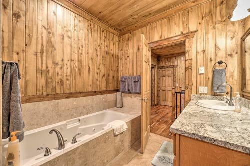 Alpine Home With Grill Less Than 2 Mi To Greys River!