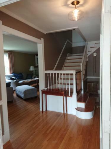 Villa Governors Home