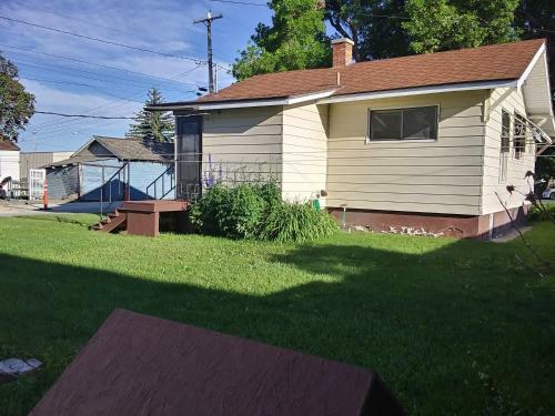 Apartamento 137 1/2 W. 1st St