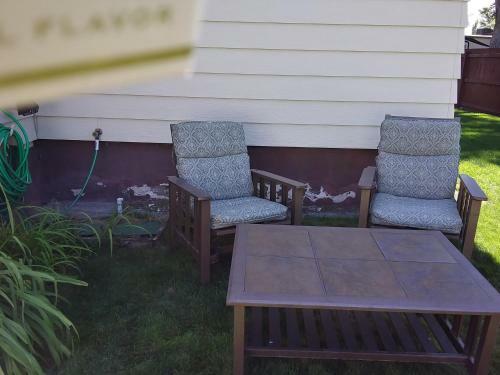Apartamento 137 1/2 W. 1st St