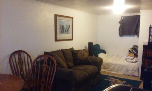 Apartamento 137 1/2 W. 1st St