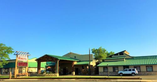 Motel Western 6 Gun