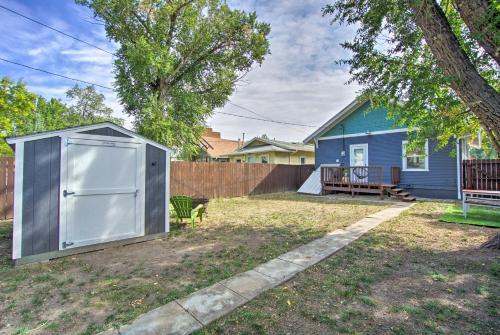 Bright Laramie Home With Backyard And Fire Pit