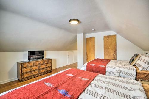 Beautiful Thermopolis Home With Private Yard!