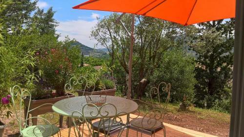 Hostal Le Chemin De Lauzi�res