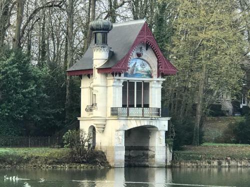 Bed & Breakfast Studio Ind�pendant Chez L'habitant