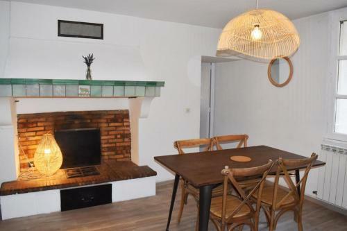 Apartamento Maison De Village La Source