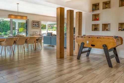 Hostal La Villa Miel