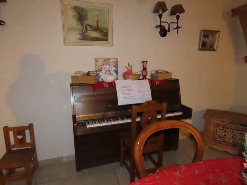 Hostal La Ferme De Ravieres