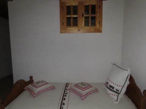 Hostal La Ferme De Ravieres