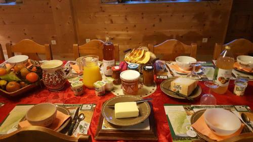 Hostal La Ferme De Ravieres