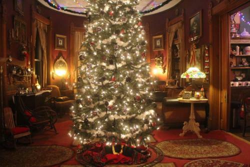 Posada Riverview Mansion Hotel