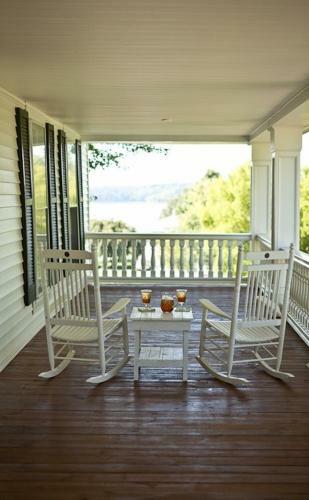 Maple Hill Bed And Breakfast